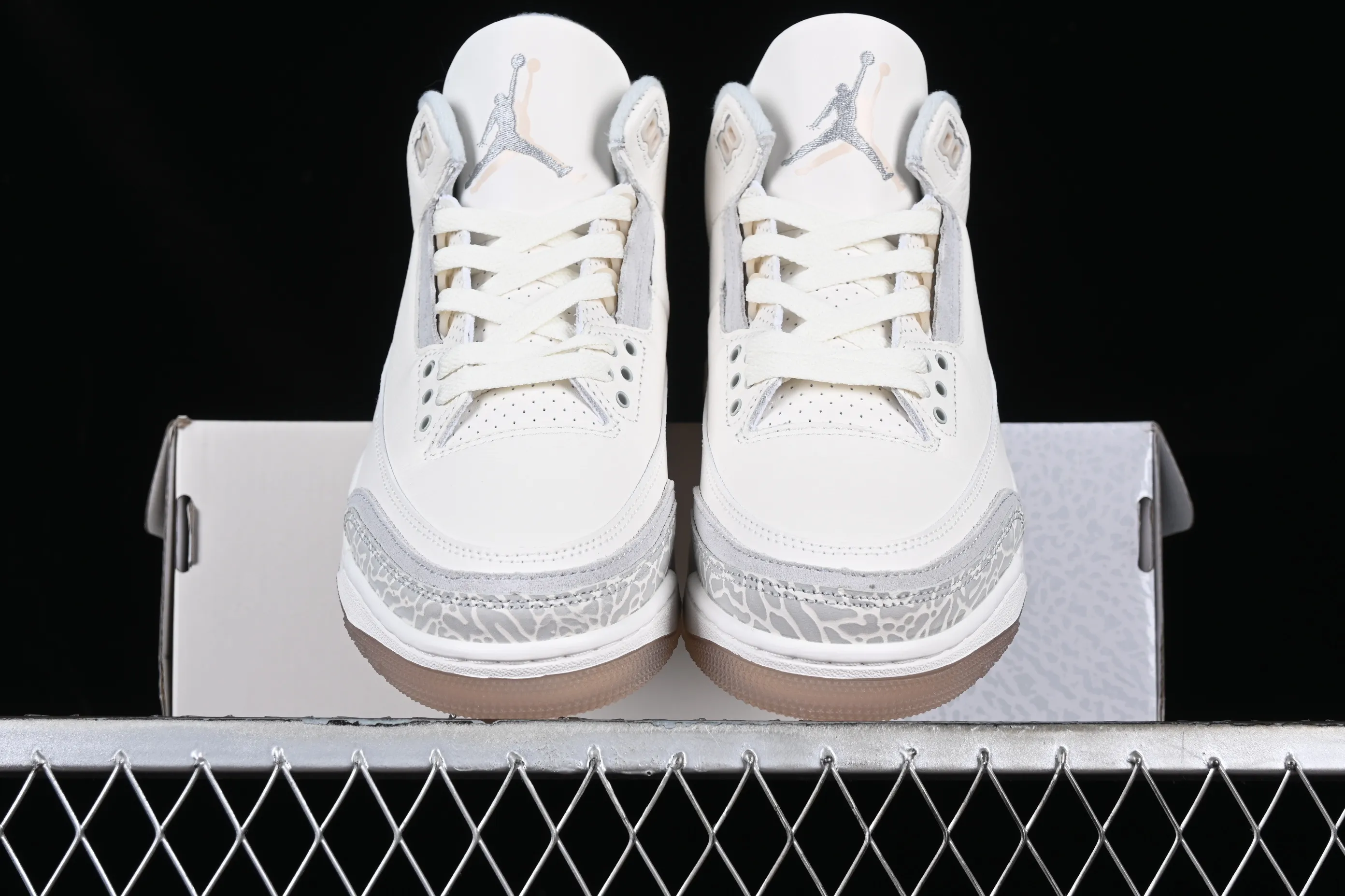 All categories Air Jordan Jordan series basketball shoes Air Jordan 3 L version Air Jordan 3 "Craft Ivory" AJ3 Joe 3 ivory white FJ9479-100